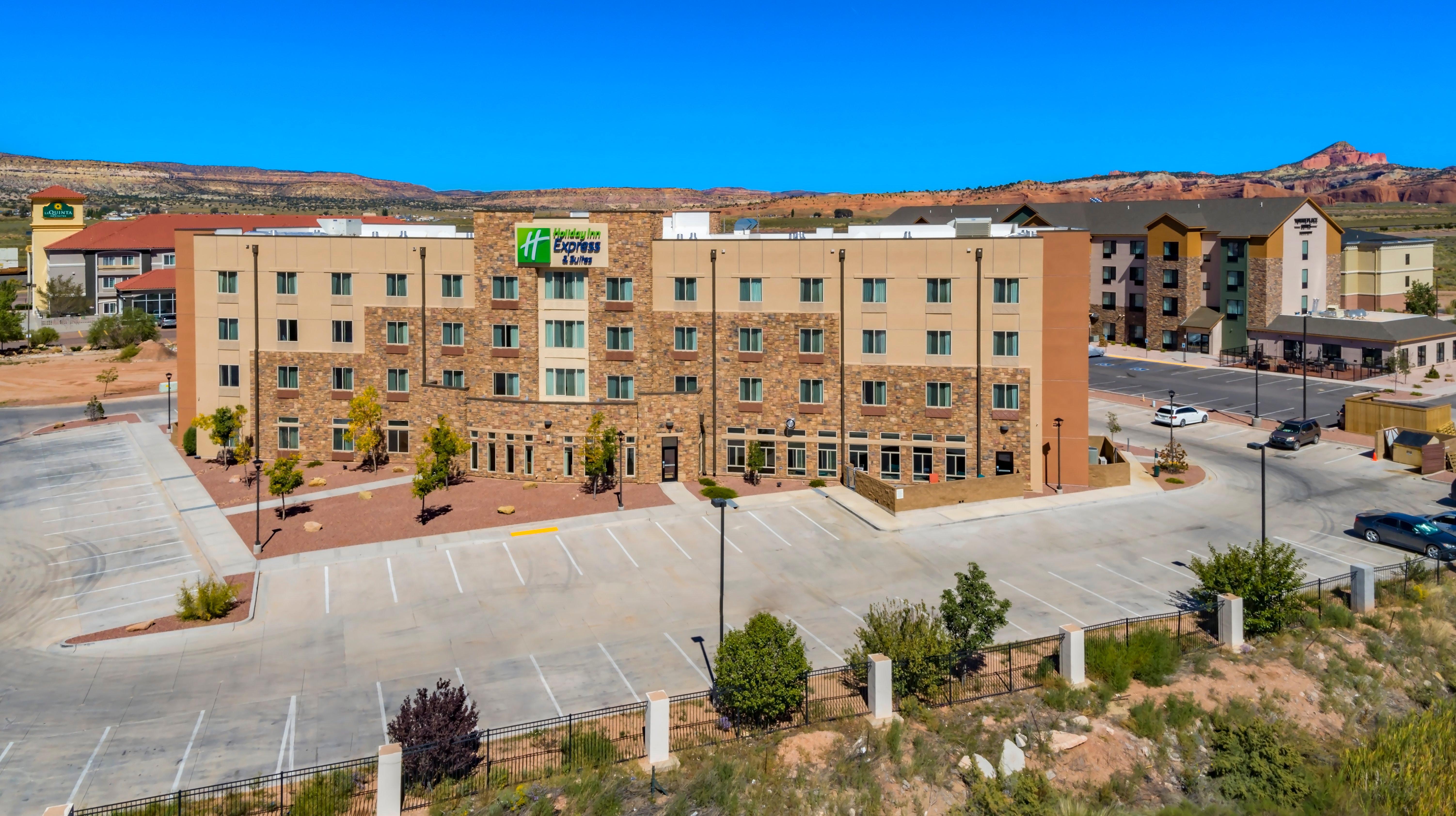 Holiday Inn Express & Suites Gallup East, An Ihg Hotel Exteriör bild