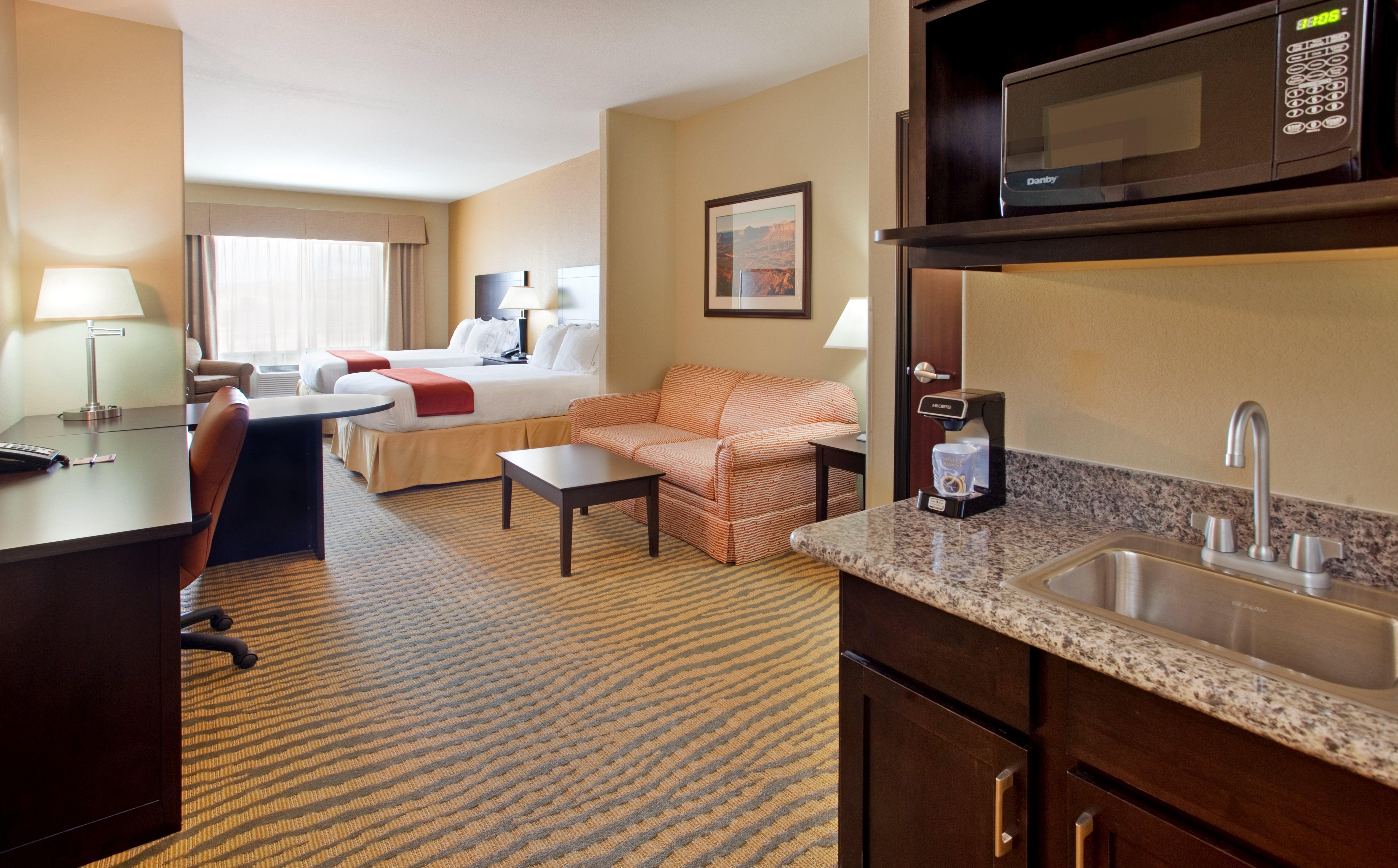 Holiday Inn Express & Suites Gallup East By Ihg Exteriör bild