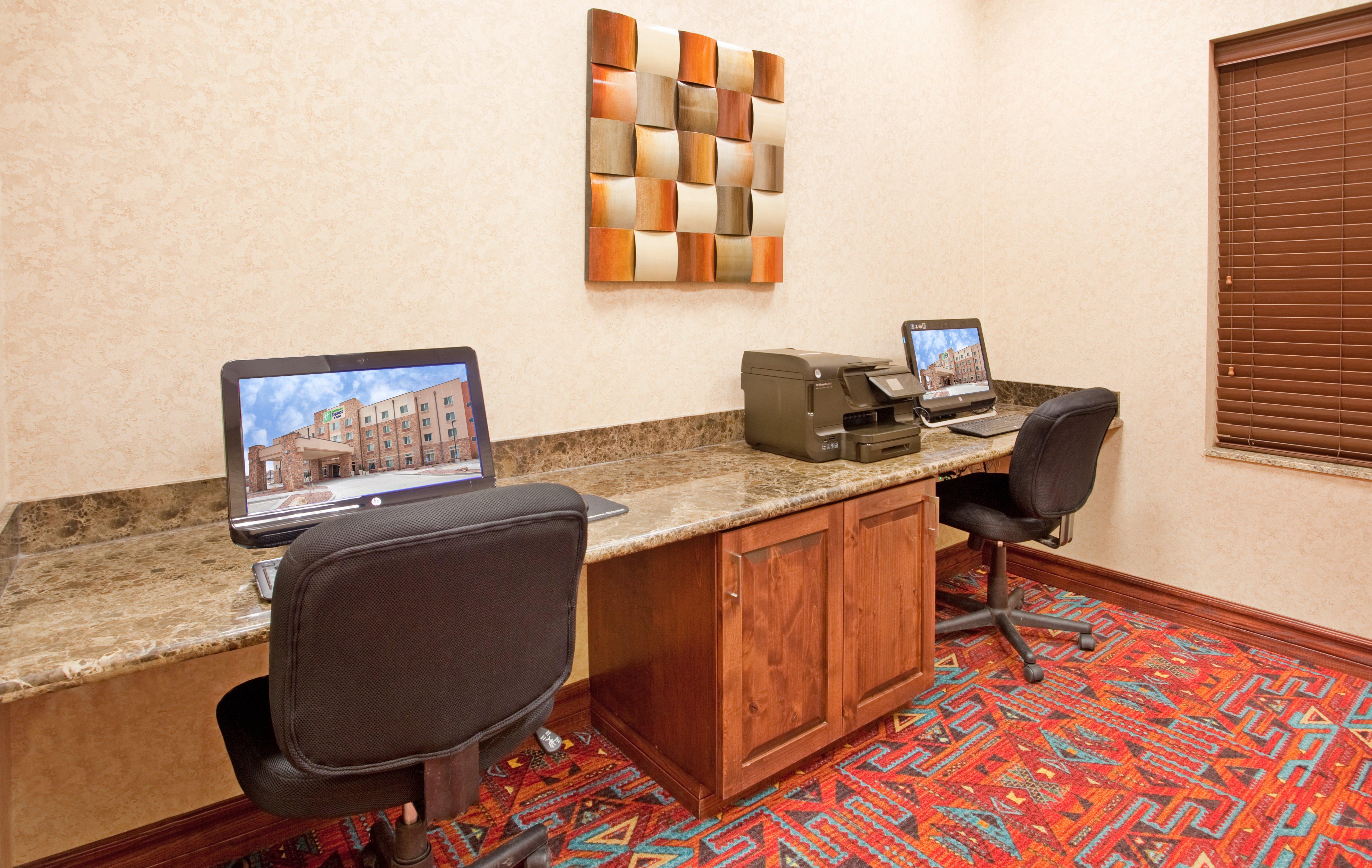 Holiday Inn Express & Suites Gallup East By Ihg Exteriör bild