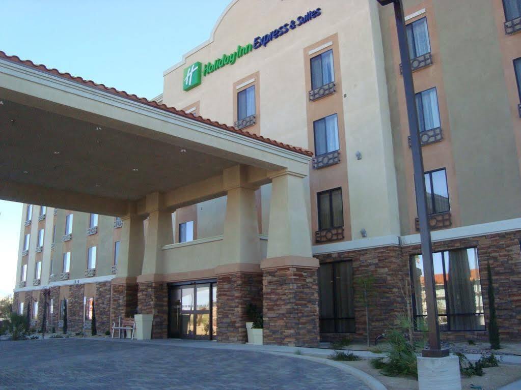 Holiday Inn Express & Suites Gallup East, An Ihg Hotel Exteriör bild